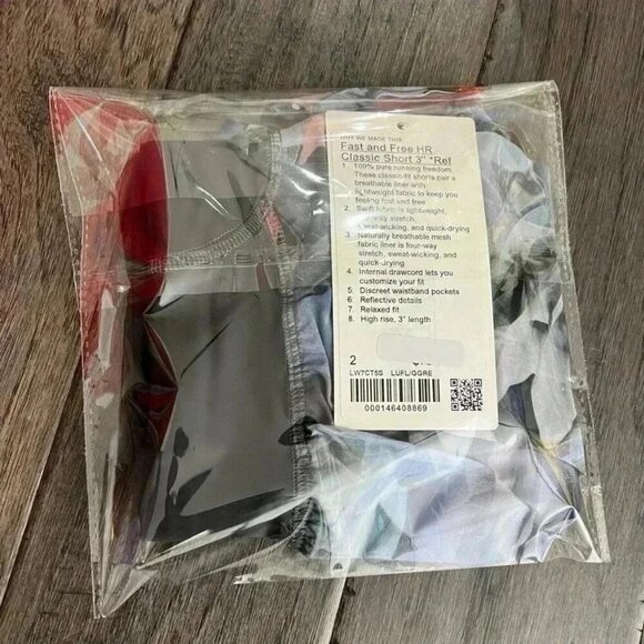 Lululemon NWT Fast and Free Reflective High-Rise Classic-Fit Short 3" - Picture 9 of 9